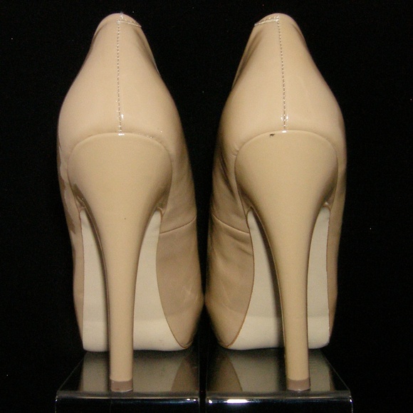 Steve Madden Traisie beige patent leather heels 9M - Picture 6 of 8